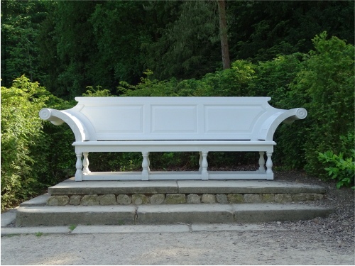 Extra Large Seat - Kentian Style, painted white