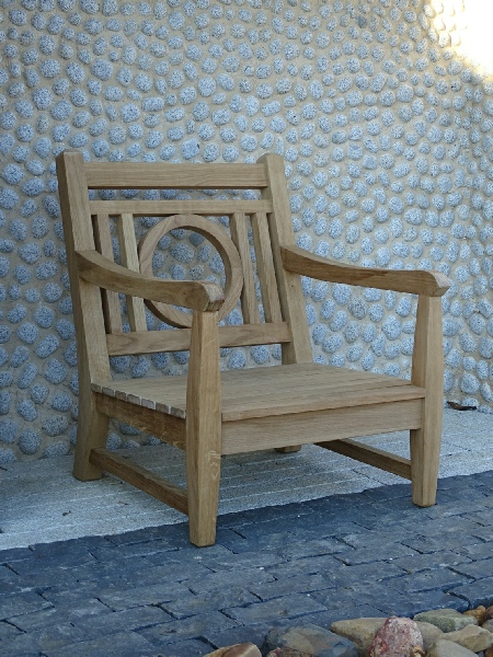 Lounger Chair in Leagrave style