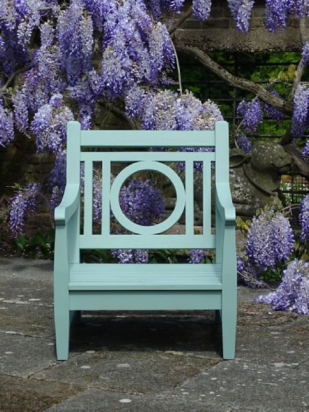Lounger Chair in Leagrave style painted Light Tioram