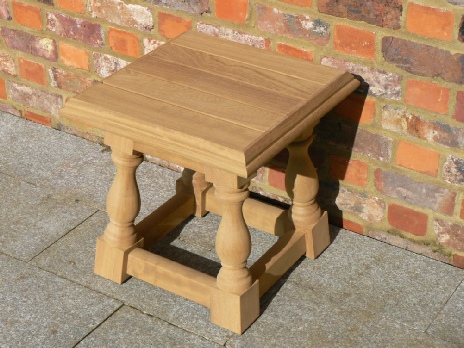 Kentian Square Stoll / Coffee table (Splayed Kentian Turned Legs)