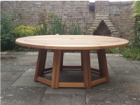 Hadham Round Table with Spayed Pedestal